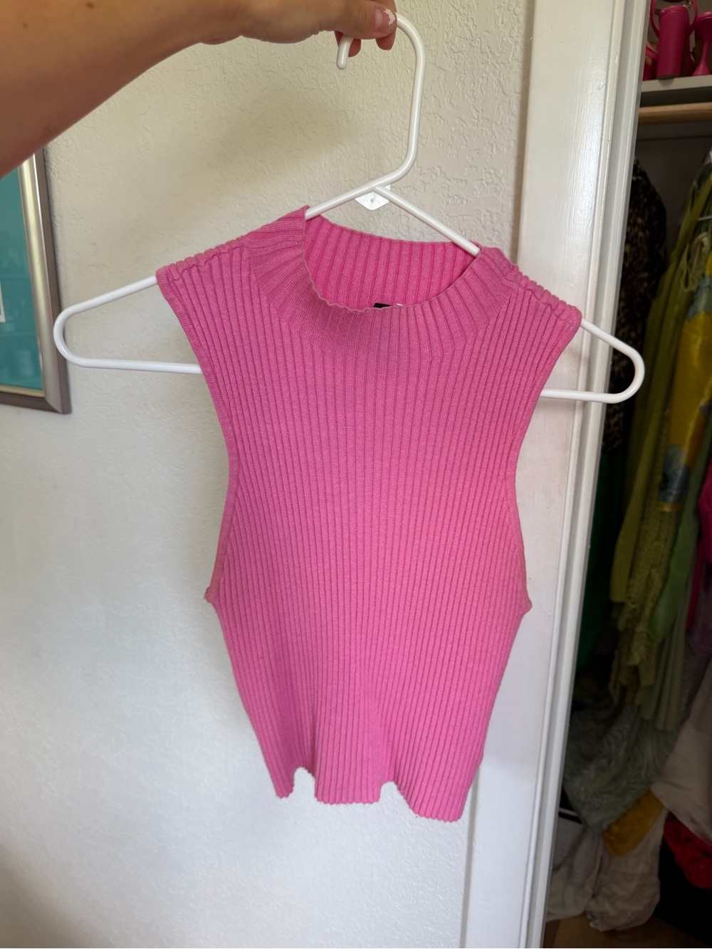 H&M Ribbed Mock Neck Sleeveless Tank - Bright Pink